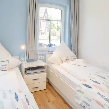 Heringsmoewe Im Haus Duenenlust * Langeoog